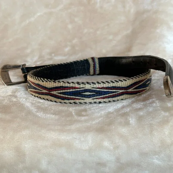 Southwestern Brass Buckle Woven Black Leather Strap Belt Holes 28" - 32" EUC - Picture 10 of 11